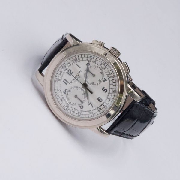Patek Philippe Complications 5070G-001